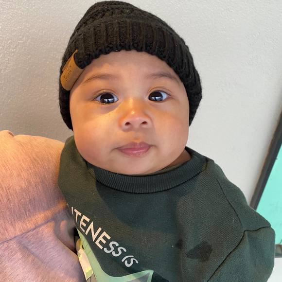 Meet your Posher, Kelin - Picture 1 of 1